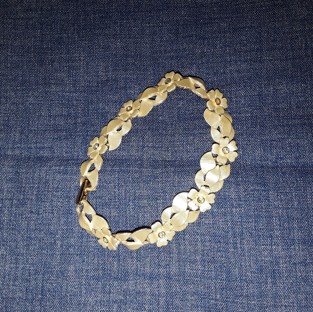 Flower Bracelet